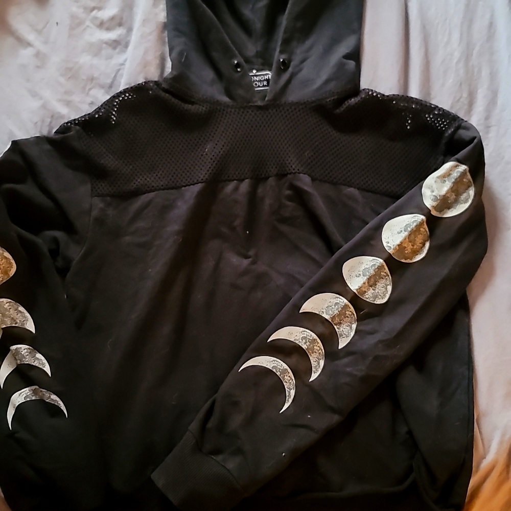 Black Crop Hoodie pullover